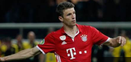 MANCHESTER UNITED MADE WORLD-RECORD BID FOR MULLER - RUMMENIGGE